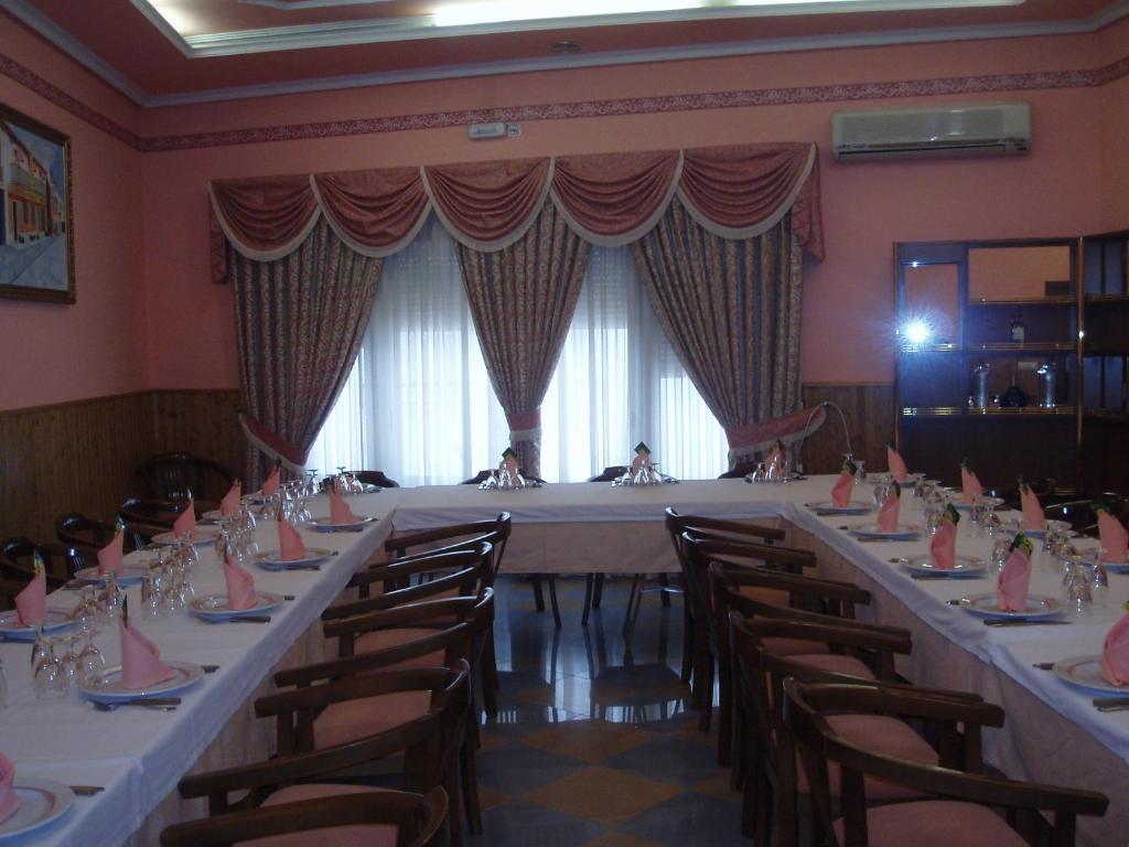 Hotel Los Hermanos โอคานญา ภายนอก รูปภาพ