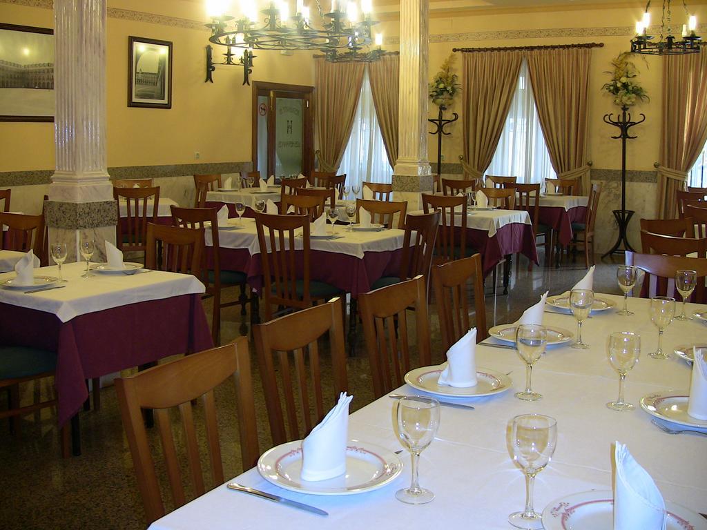 Hotel Los Hermanos โอคานญา ภายนอก รูปภาพ