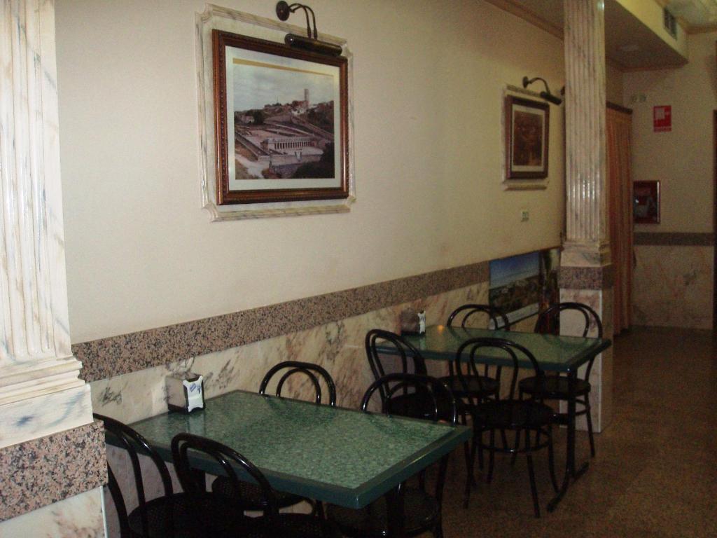 Hotel Los Hermanos โอคานญา ภายนอก รูปภาพ
